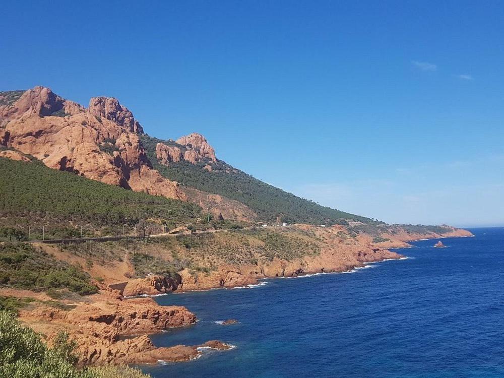 Village Cap Esterel, Piscine, Plage Saint-Raphaël 외부 사진