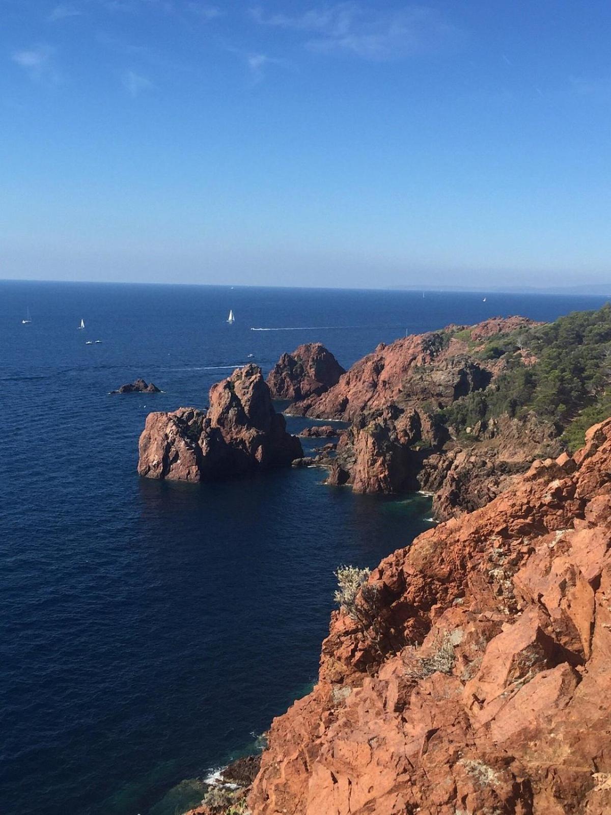 Village Cap Esterel, Piscine, Plage Saint-Raphaël 외부 사진