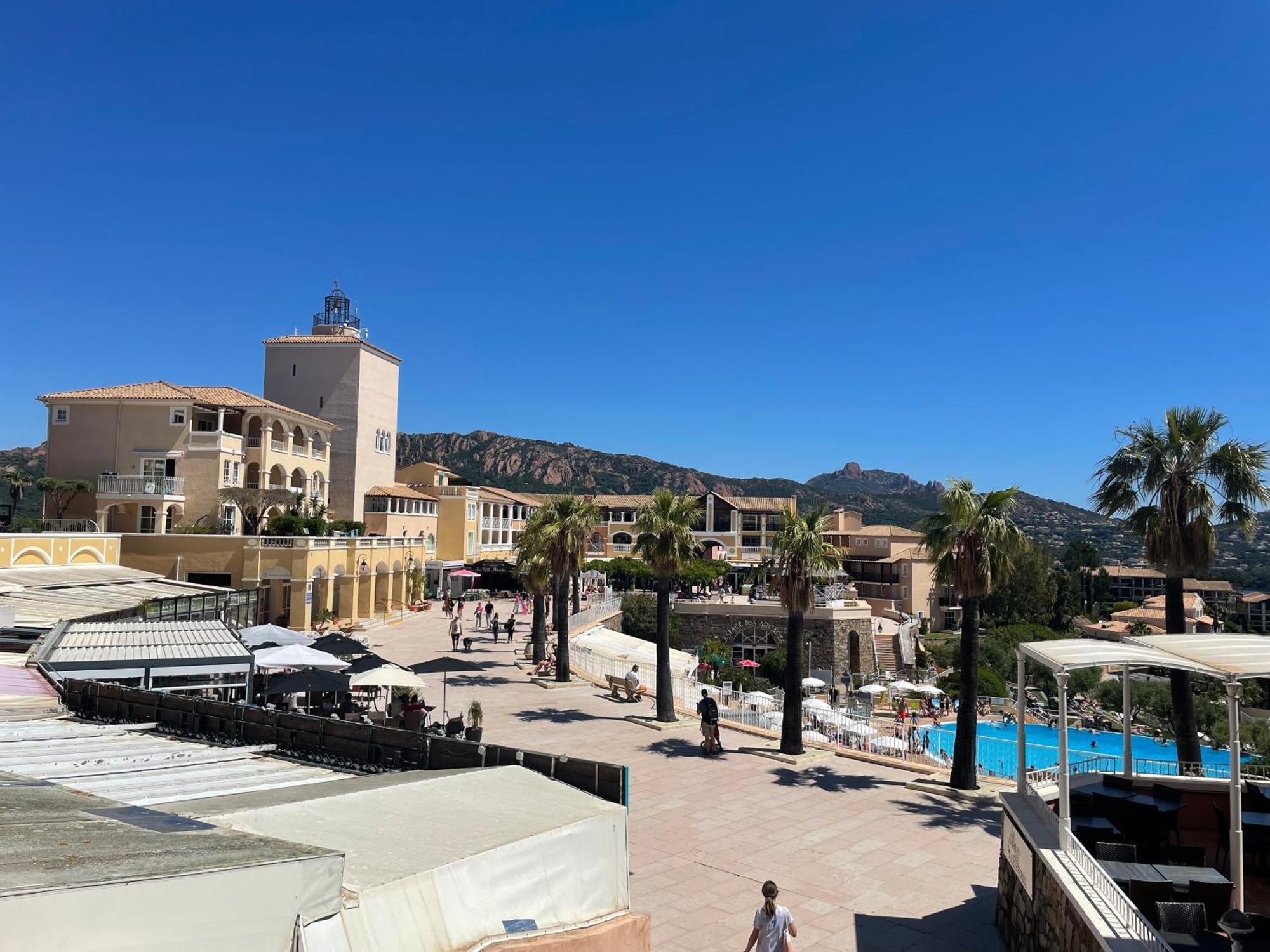 Village Cap Esterel, Piscine, Plage Saint-Raphaël 외부 사진