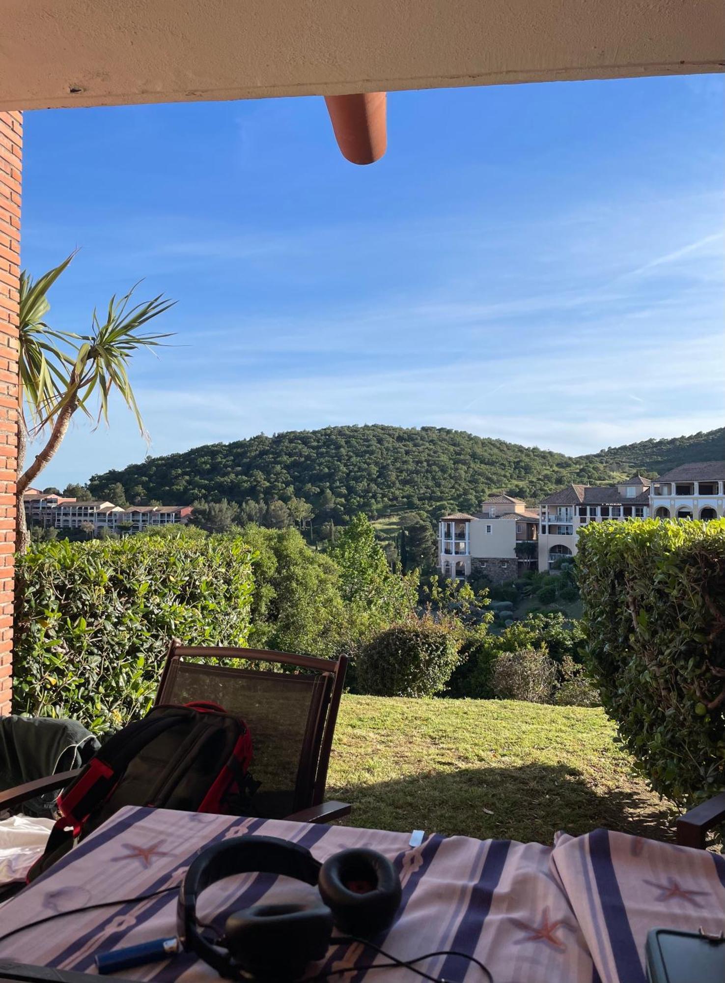 Village Cap Esterel, Piscine, Plage Saint-Raphaël 외부 사진